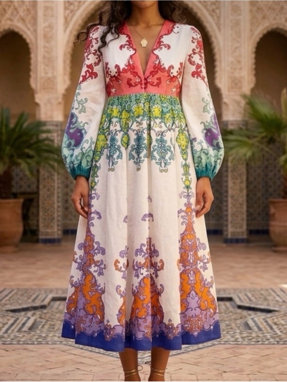 Beulah Bohemian Floral-Print Midi Dress
Multicolor Borders Small
